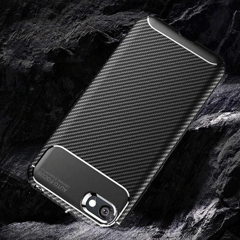Etui Focus Carbon do Apple iPhone 8