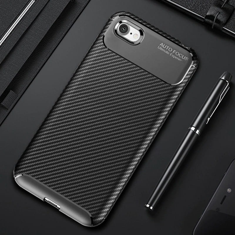Etui Focus Carbon do Apple iPhone 8