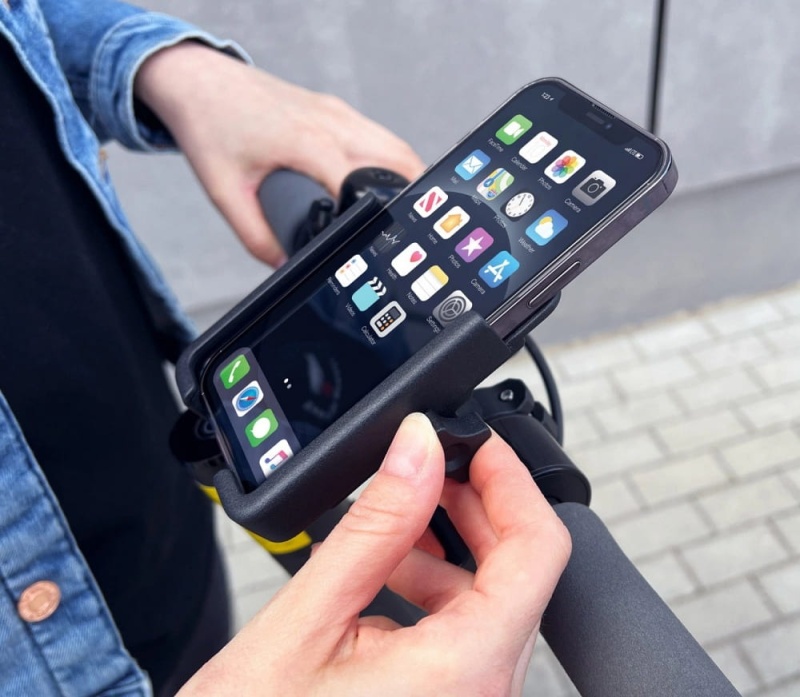 Metalowy uchwyt na telefon do roweru WBHBK3