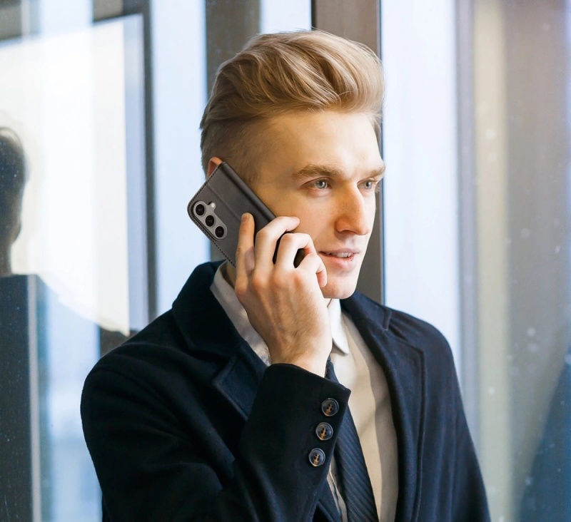 Etui ze skóry naturalnej Dux Hivo do Samsung Galaxy S24+ Plus