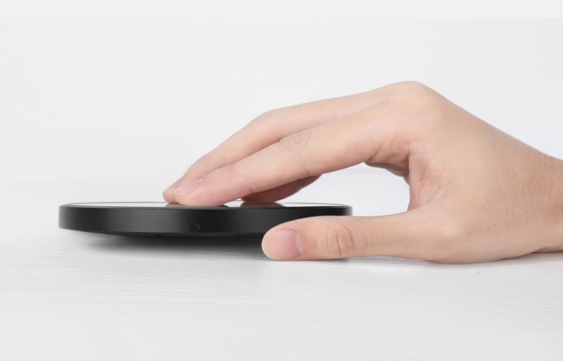 Ładowarka bezprzewodowa indukcyja Qi Nillkin Magic Disc 4 - RGB LED