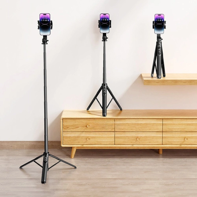 Selfie stick / kijek teleskopowy ze stojakiem i pilotem 1.5m Ugreen LP586
