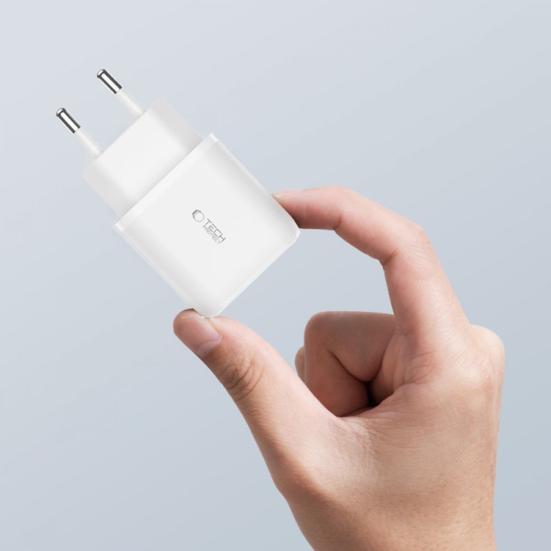 Ładowarka TECH-PROTECT C20W 2x USB PD 20W / QC3.0 + kabel USB C