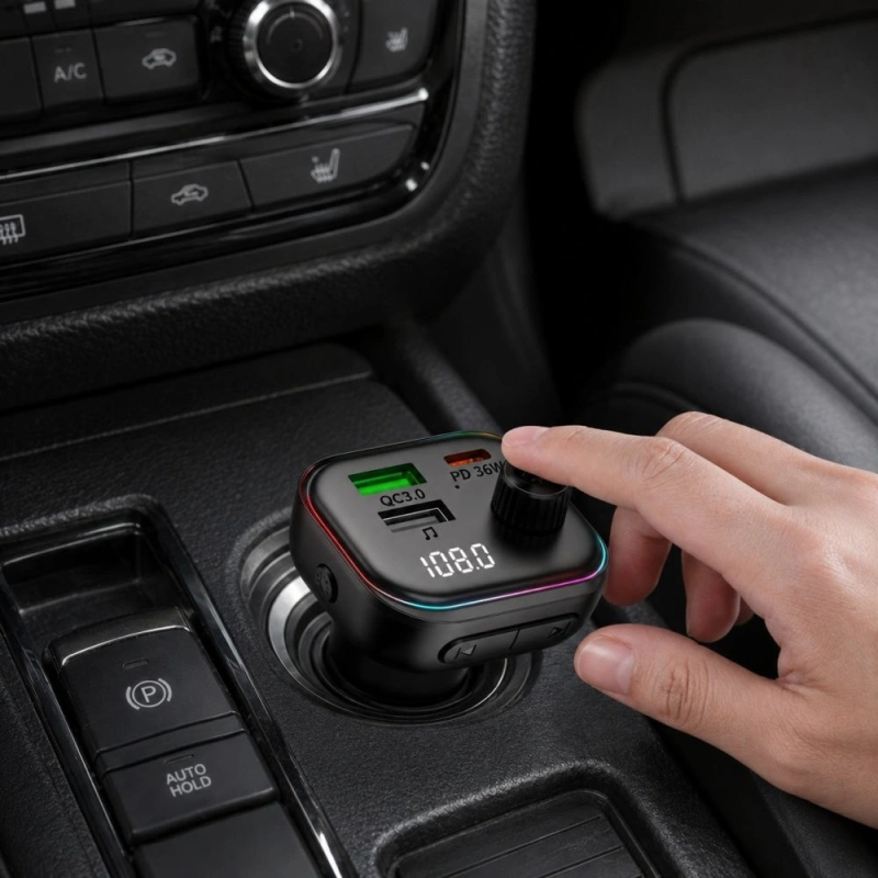Ładowarka + Transmiter Bluetooth T-P CC07 3x USB PD 54W